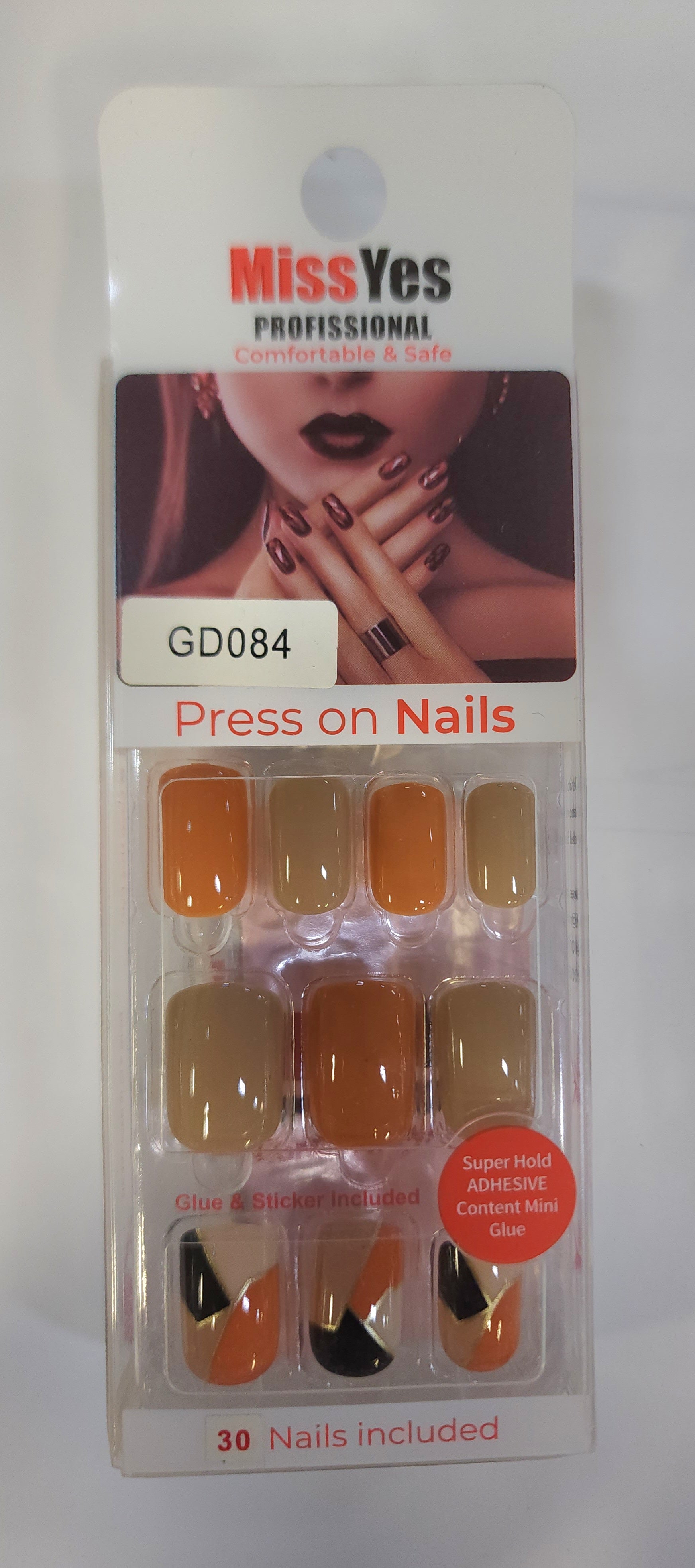 Miss Yes Press On Nails GD084