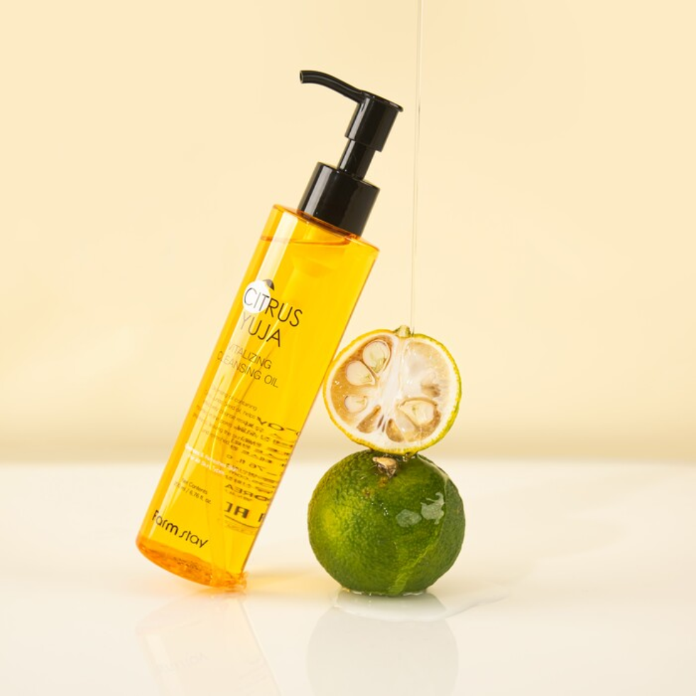 Farmstay Citrus Yuja Vitalizing Cleansing Oil (200ml)
