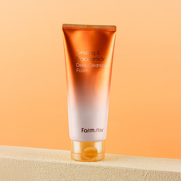 Farmstay Ginseng & Niacinamide Deep Cleansing Foam