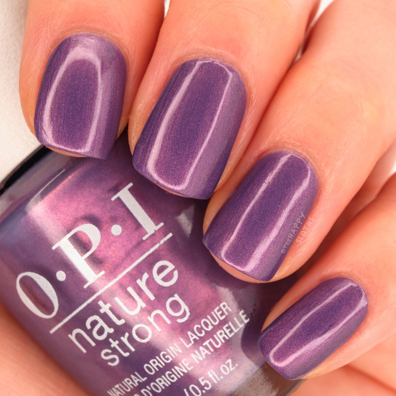 OPI Nature Strong 15ml - Achieve Grapeness