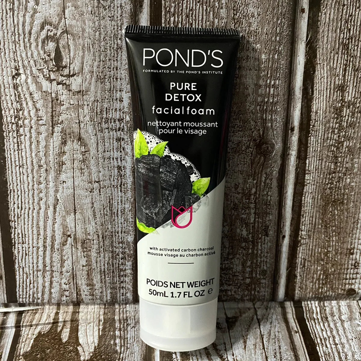 Pond's Pure Detox Facial Foam With Activated Carbon Charcoal 50ml