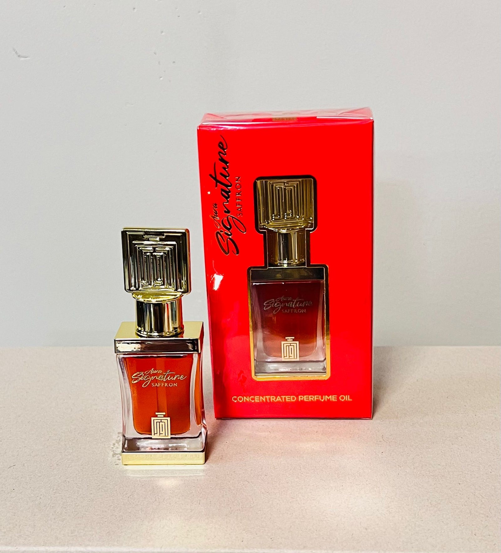 Aura Fragrances Signature Saffron Concentrated Perfume Oil 12ml