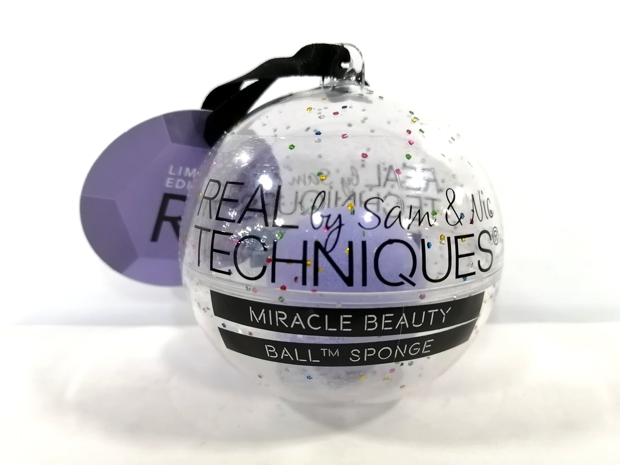 Real Techniques Miracle Beauty Ball Sponge